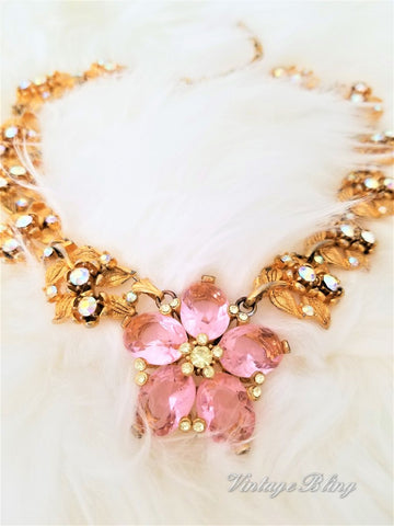 Gorgeous Glamorous Pink Flower Necklce