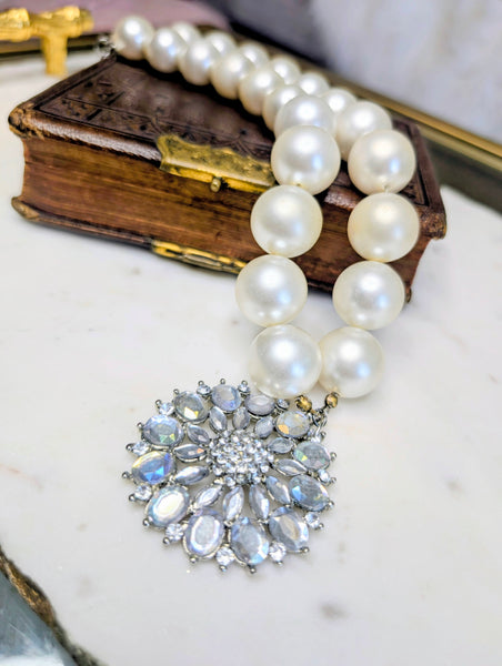 Power Girl Pearls