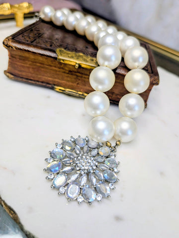 Power Girl Pearls