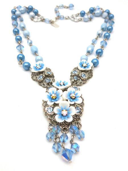 Gorgeous Forget Me Not Necklace