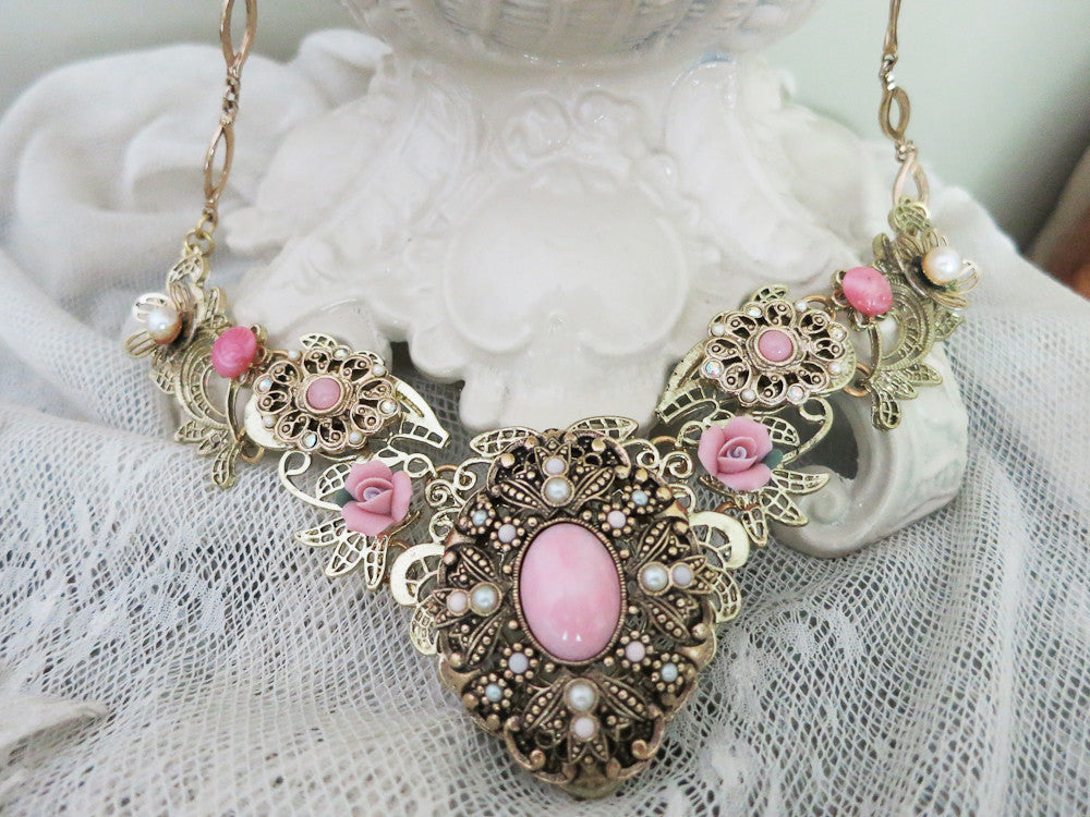 Pastel Pink with Pearls Collar Necklace