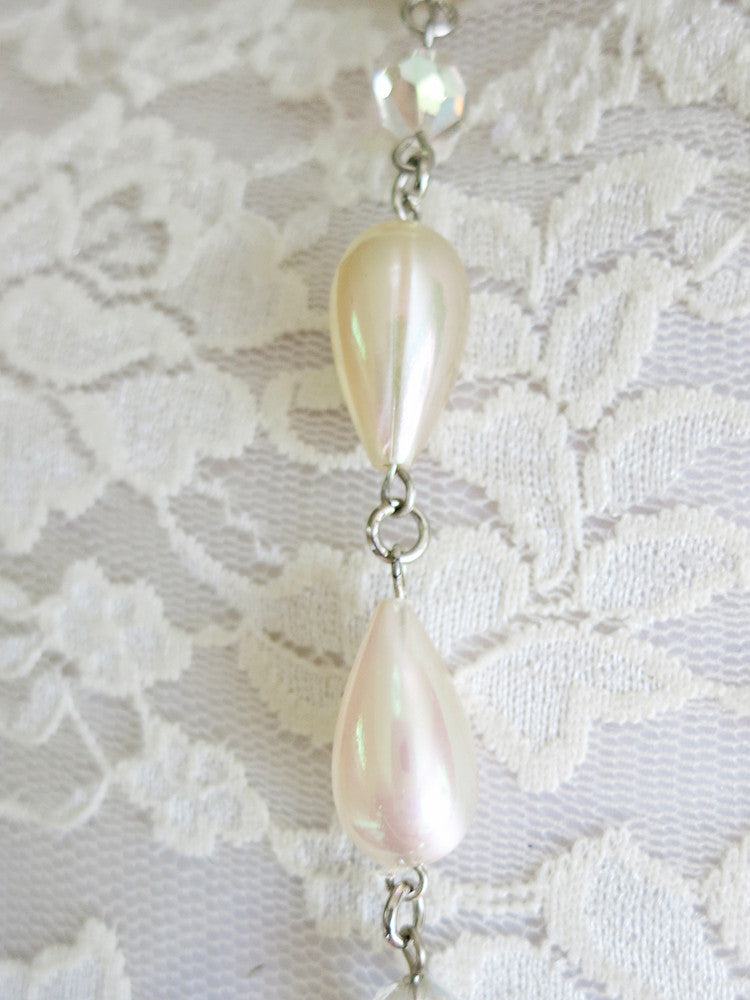 Irresistible Iridescent Teardrop Pearl Necklace