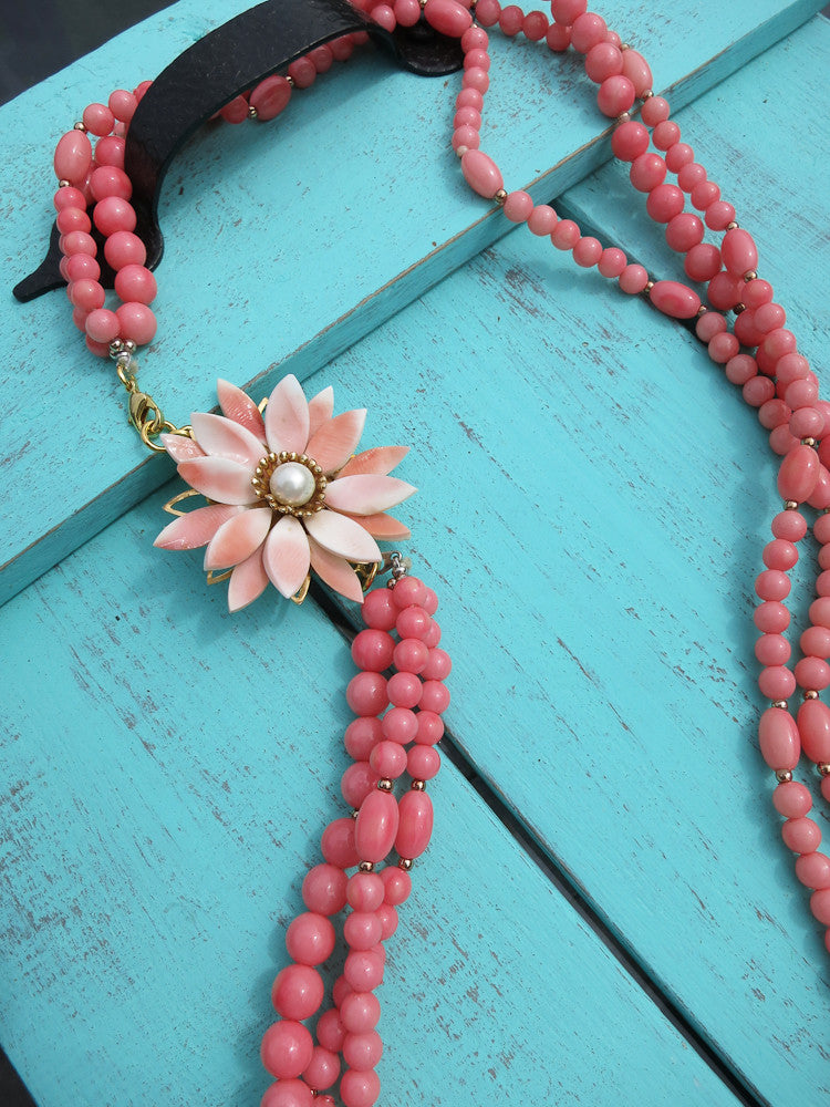 Peachy Flower Necklace