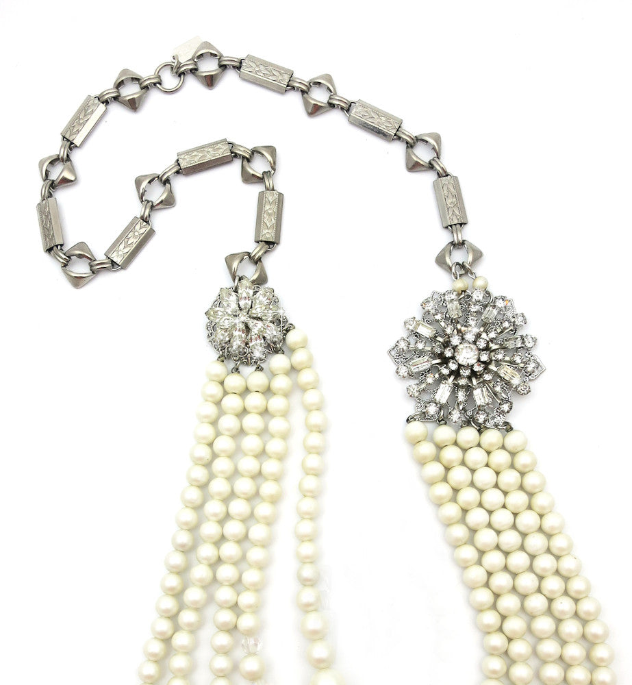 Multi-strand Pearls With Rhinestones