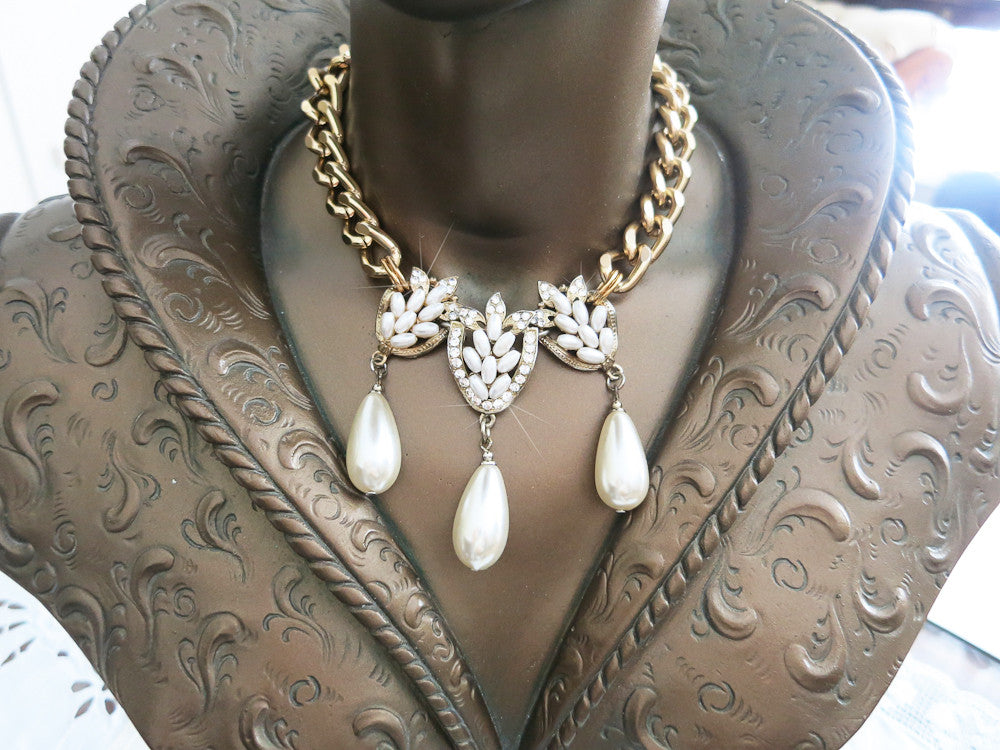 Triple Pearl Teardrop Necklace