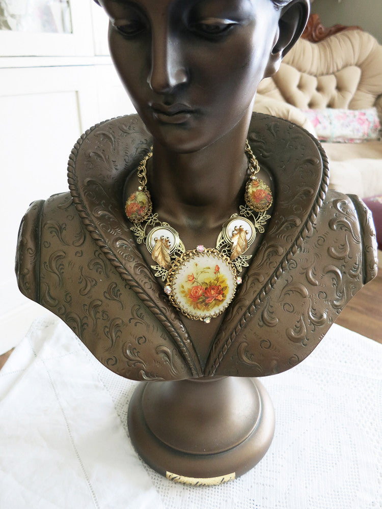 Garden of Roses Necklace
