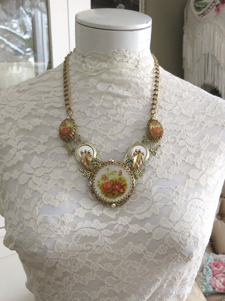 Garden of Roses Necklace