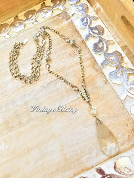 Etched Crystal Teardrop Necklace Silver